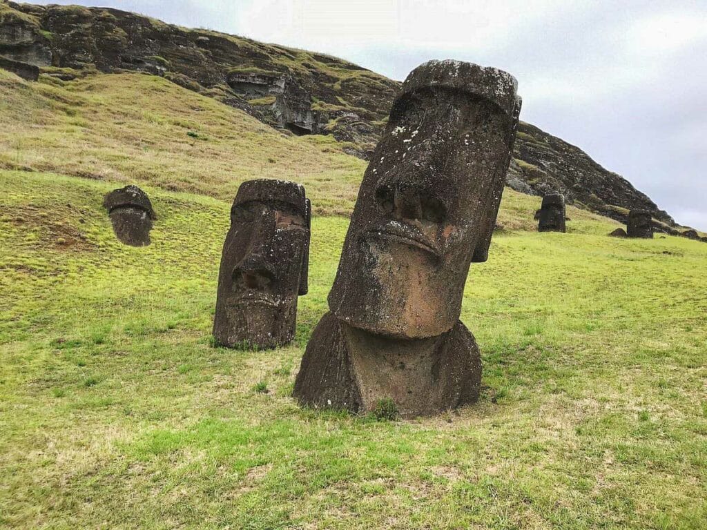 Caius Rapanu Roa Explore Rapa Nui: Your Ultimate Easter Island Guide